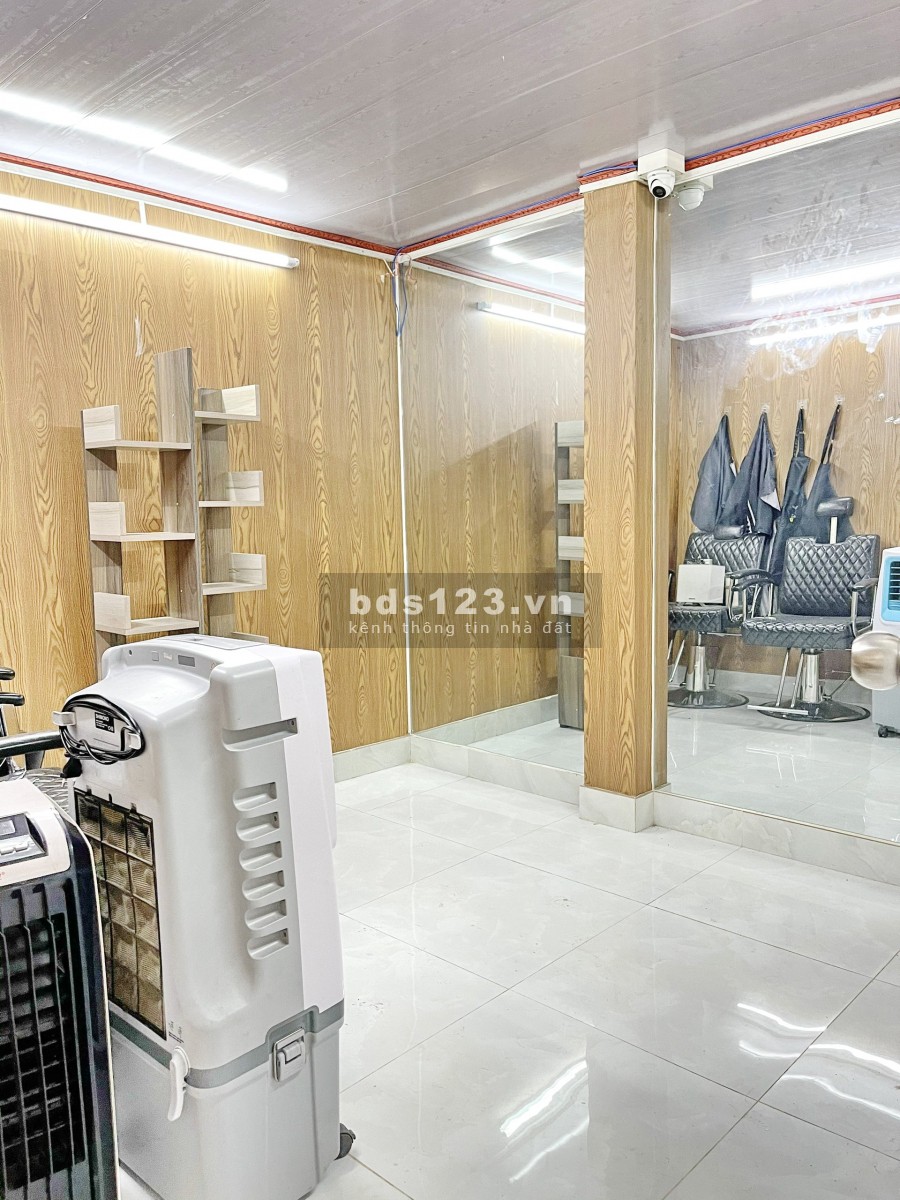Bán nhà mặt tiền kinh doanh cực hot ngay chợ Phú Nhuận, Quận 7, giá bán 6.5 tỷ, thương lượng