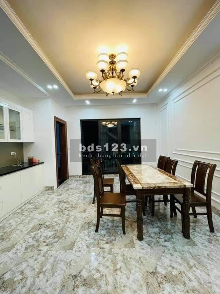 Bán nhà phố Tam Khương, Đống Đa, Hà Nội dt 45m2, 6 tầng mới tinh, ô tô vào nhà chỉ 6.8 Tỷ