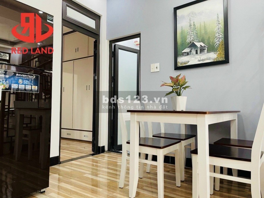 Bán nhà nguyên căn đúc bê tông 2 tầng có đầy đủ tiện nghi, nội thất đường Lê Ngô Cát, sổ sẵn