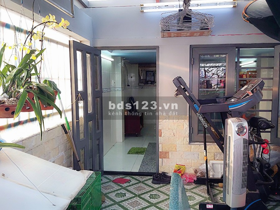 Nhà 4 tầng, Tân Kỳ Tân Quý. Gần ĐH Công Nghệ Thực Phẩm giá bán 4,8 tỷ, liên hệ trực tiếp