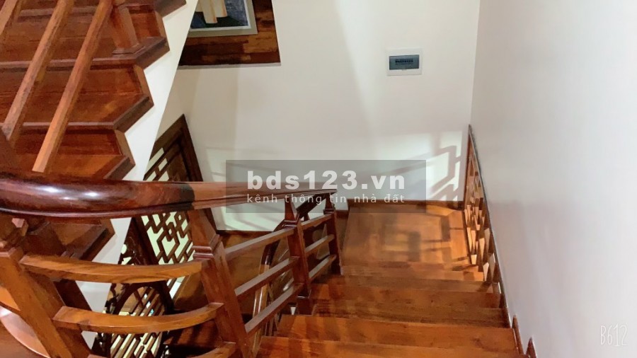 Bán nhà 3 tầng phường Trường Thi, thành phố Vinh, tỉnh Nghệ An, 1100% ngõ Đinh Hương