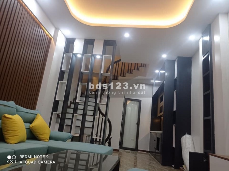 Bán nhà 5 tầng tại Hoàng Mai mặt tiền 4m KINH DOANH  giá 2.9 tỷ