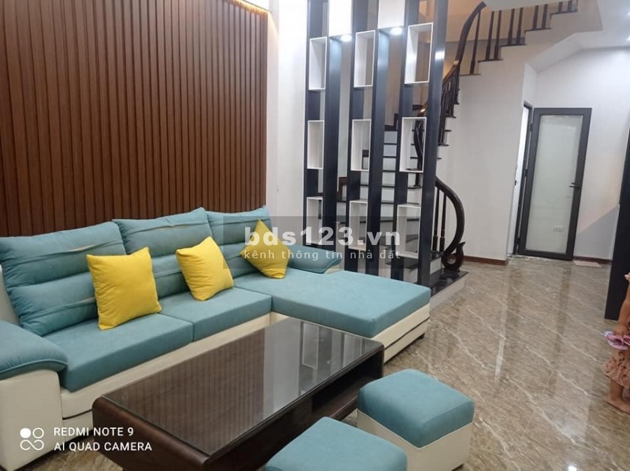Bán nhà 5 tầng tại Hoàng Mai mặt tiền 4m KINH DOANH  giá 2.9 tỷ