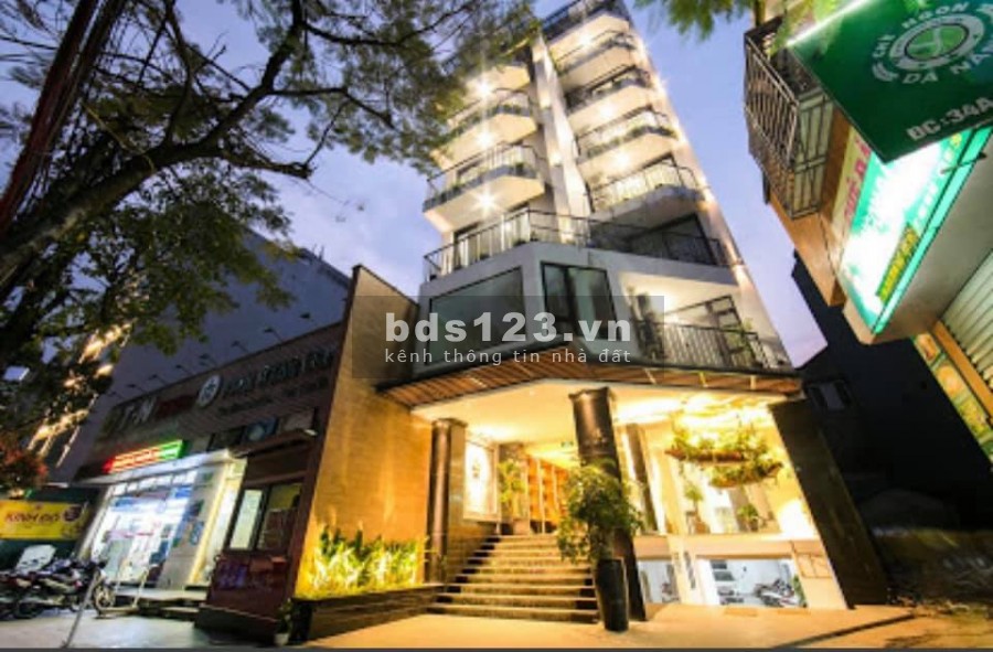 Building 9 tầng mặt phố Dịch Vọng Hầu dt 38 căn studio&Apartment, dt 300m2, giá bán 105 tỷ