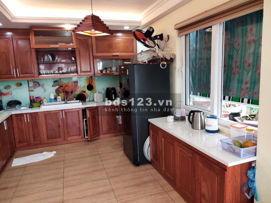 Bán nhà Trích Sài Tây dt 100m2, 9 tầng mặt tiền 10m, giá chỉ 42 tỷ, liên hệ 0974769128
