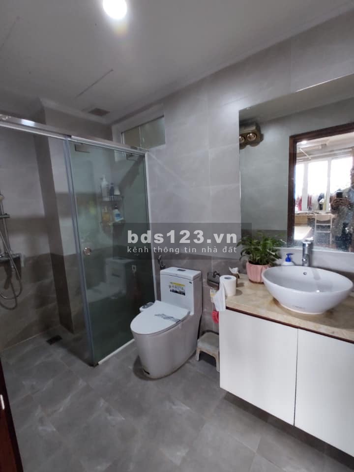 Bán nhà Trích Sài Tây dt 100m2, 9 tầng mặt tiền 10m, giá chỉ 42 tỷ, liên hệ 0974769128