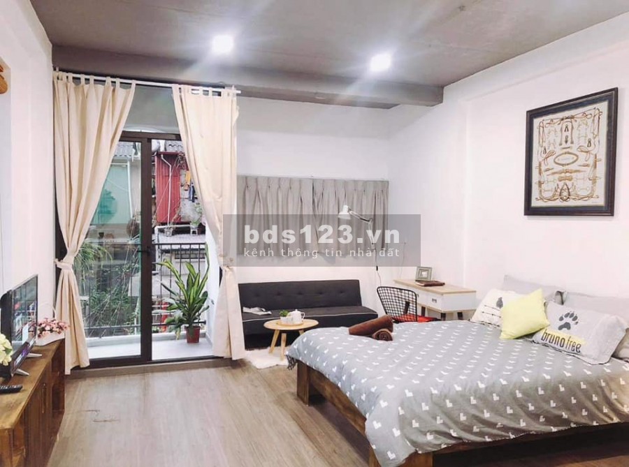 Siêu phẩm phố Vương Thùa Vũ, Thanh Xuân, dt 70m2, xây 7 tầng thang máy đẹp vào bước ra ô tô