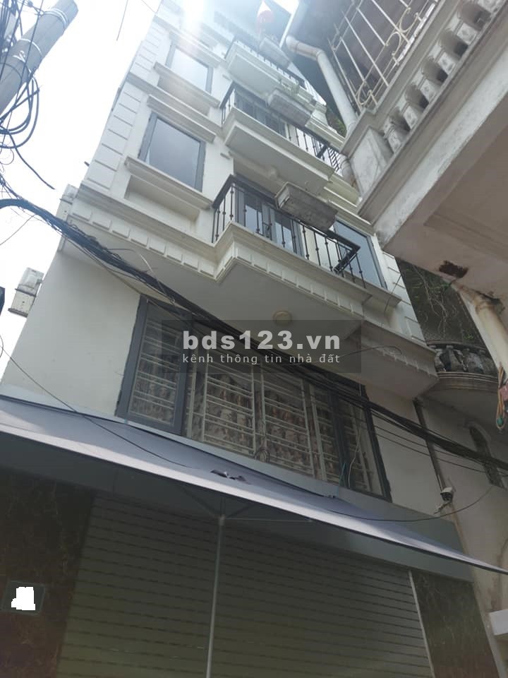 Nhà phố Ngô Gia Khảm, Long Biên, cạnh bến xe, kinh doanh, nhà nghỉ, dt 27m2, 6 tầng, giá 4,7 tỷ