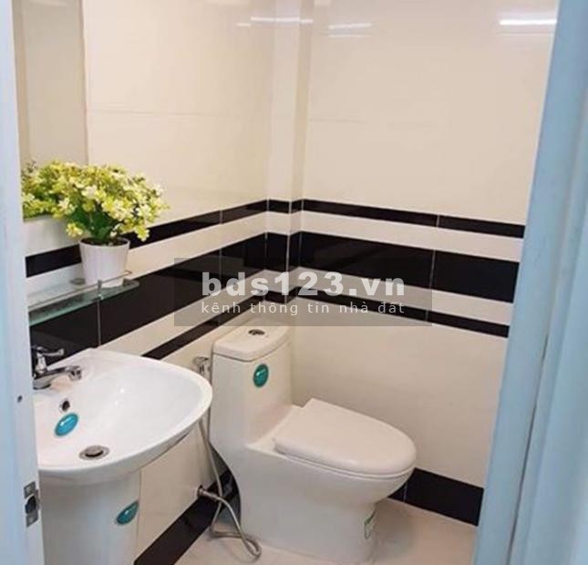 Bán nhà đường Đinh Đức Thiện, Bình Chánh, nhà sẵn dọn vào ở ngay, giá bán 2 tỷ