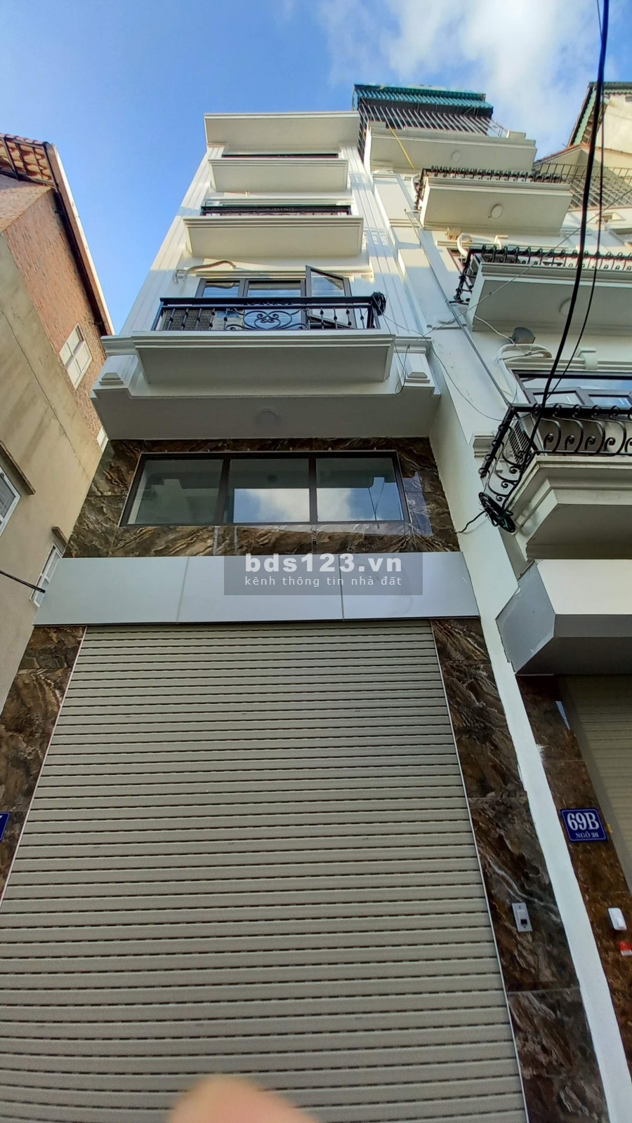 Bán Thanh Trì diện tích sử dụng 36m2, đúc kiên cố 5 tầng, giá bán 1,8 tỷ, miễn trung gian