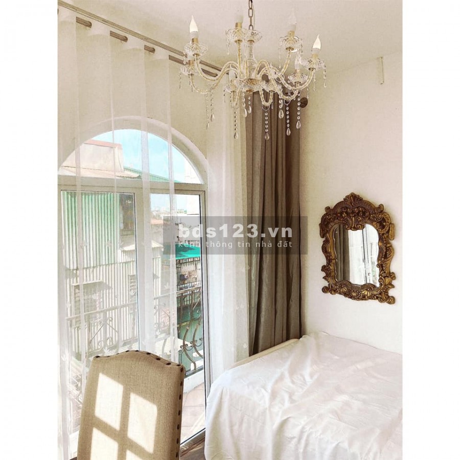 Bán nhà mặt phố Yên Thế Bà Đình, 7 tầng, giá 5x tỷ, nhà bao đẹp kinh doanh homestay