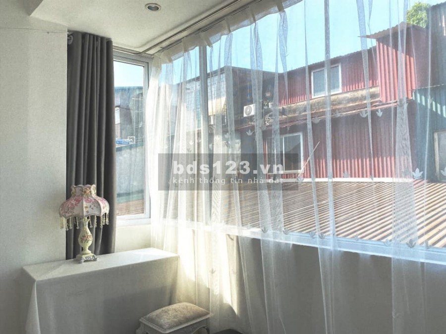 Bán nhà mặt phố Yên Thế Bà Đình, 7 tầng, giá 5x tỷ, nhà bao đẹp kinh doanh homestay