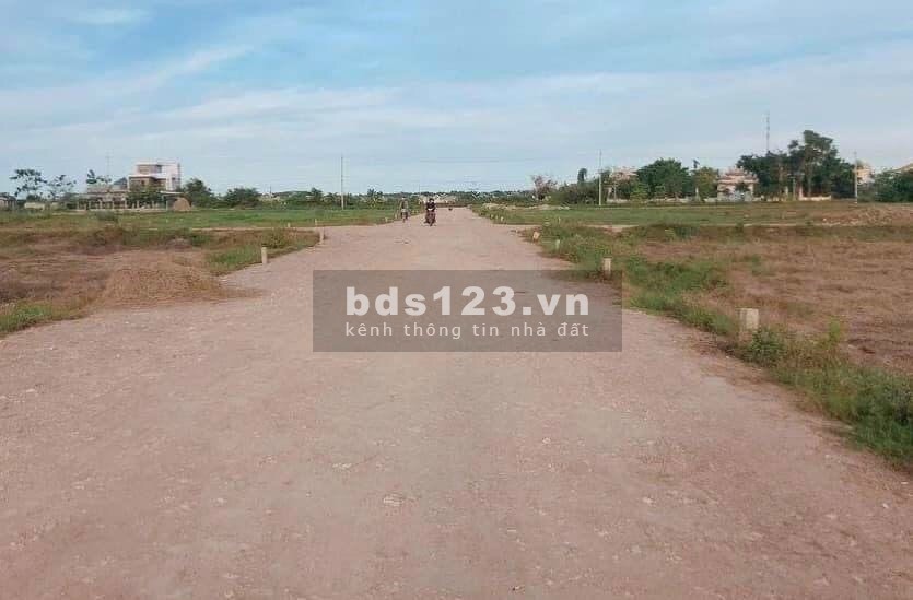 Bán đất đẹp giá tốt khu quy hoạch Dương Nổ Cồn xã Phú Dương, thành phố Huế. giá 10 triệu/m2