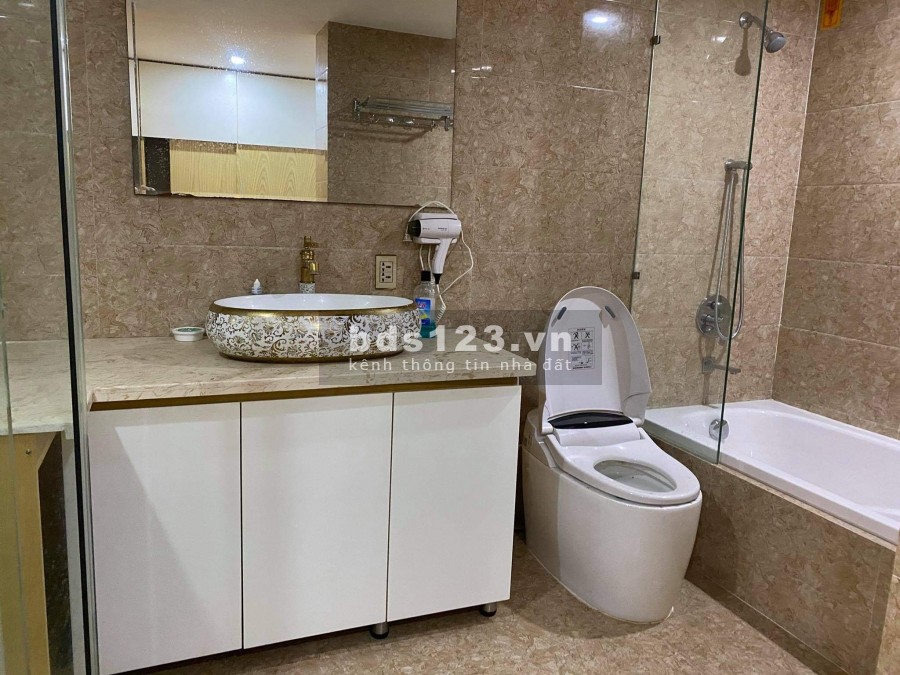 Bán chung cư Bảo Sơn Complex cao cấp Tp. Vinh, Nghệ An, sổ sẵn bàn giao ngay, lh 0966565846