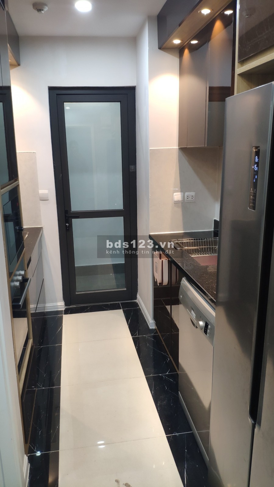 Bán căn hộ 3PN chung cư Imperia Sky Garden Minh Khai full đồ thiết kế, giá bán 3.9 tỷ