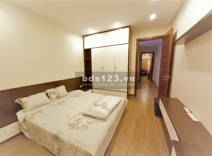 Chỉ 8 tỷ có nhà dt 51m 7 tầng thang máy kinh doanh gara ô tô tránh đường Trần Đăng Ninh