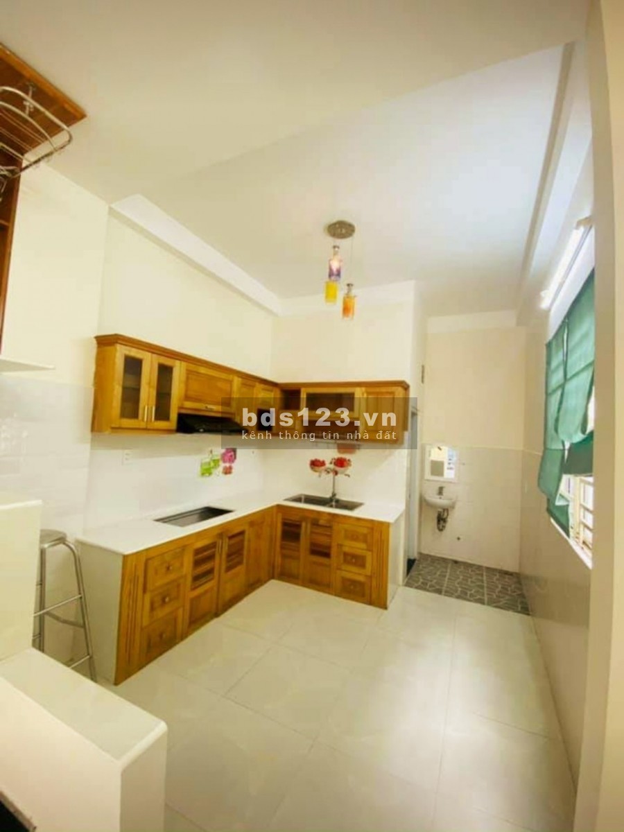 Bán Nhà Hẻm 133 Hoà Hưng Q10, 2 Tầng 2 Phòng Ngủ 1 Tum, 3.5m x 8m.