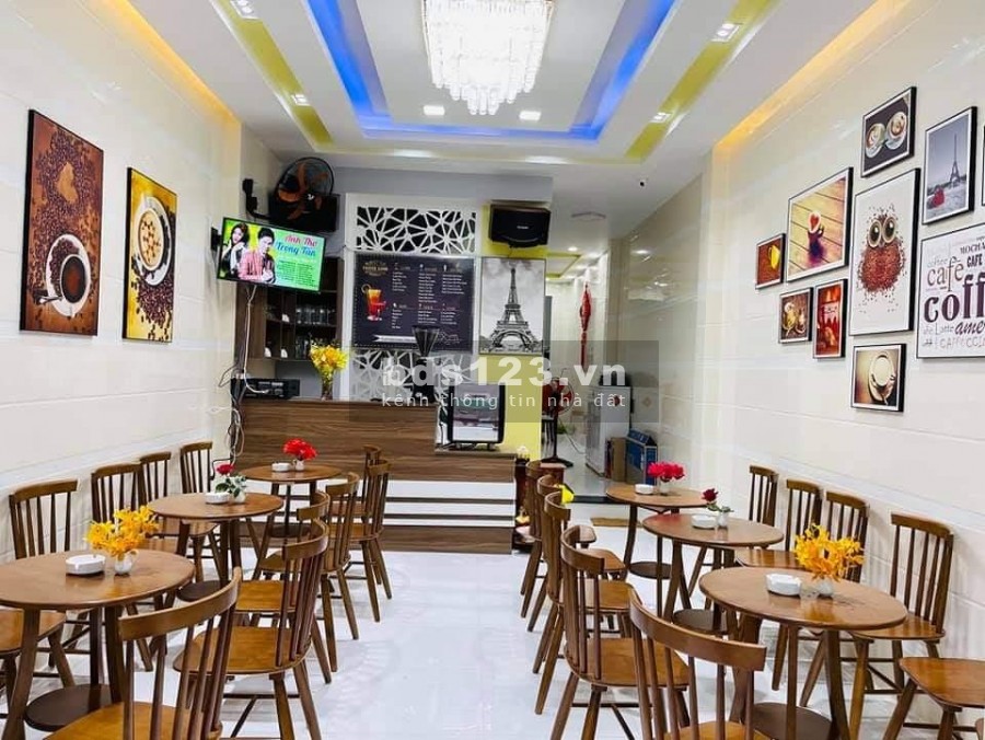 Bán Vila Hẻm 8m đường Tô Ký vị trí đáng sống vào kinh doanh rất thuận tiện, sổ đẹp