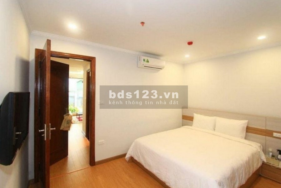 Nhà Kim Mã cần bán, diện tích sử dụng 50m2, 6PN, mặt tiền 4m, giá bán nhỉnh 4 tỷ