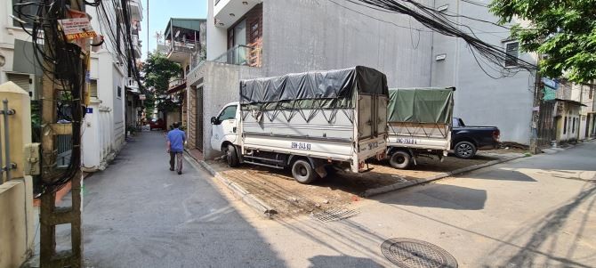 Bán lô góc thửa đất đẹp, vị trí đắc địa, gần phố giá 49 triệu/m2, pháp lý chuẩn, sổ đỏ cất két