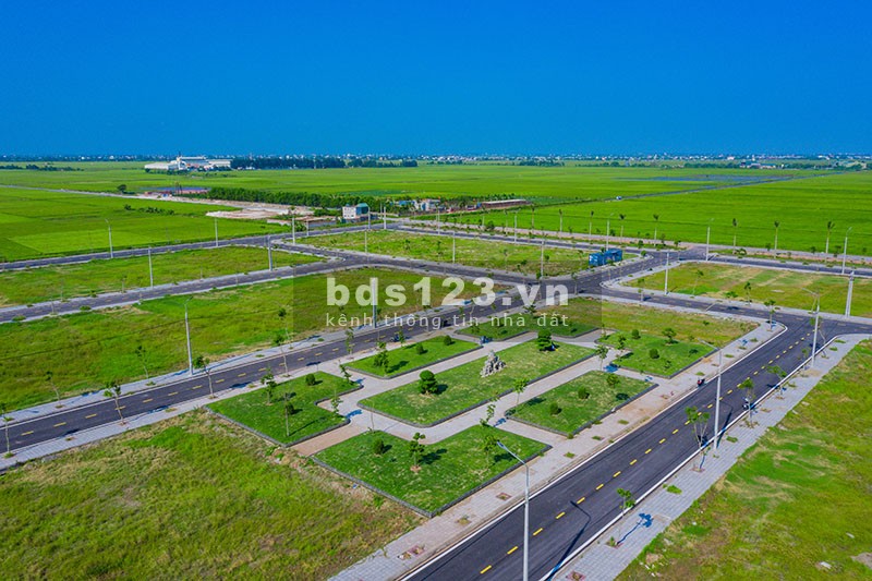 Chính chủ bán 1.5 tỷ/nền Tiền Hải Thái Bình, đã có sổ vĩnh viễn, đối diện khu công nghiệp Village