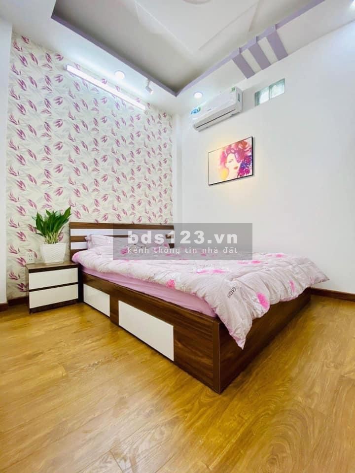 Nhà Gò Vấp đẹp lung linh, 1 căn ra mặt tiền, đang cho thuê, đúc bê tông cốt thép, giá 4 tỷ