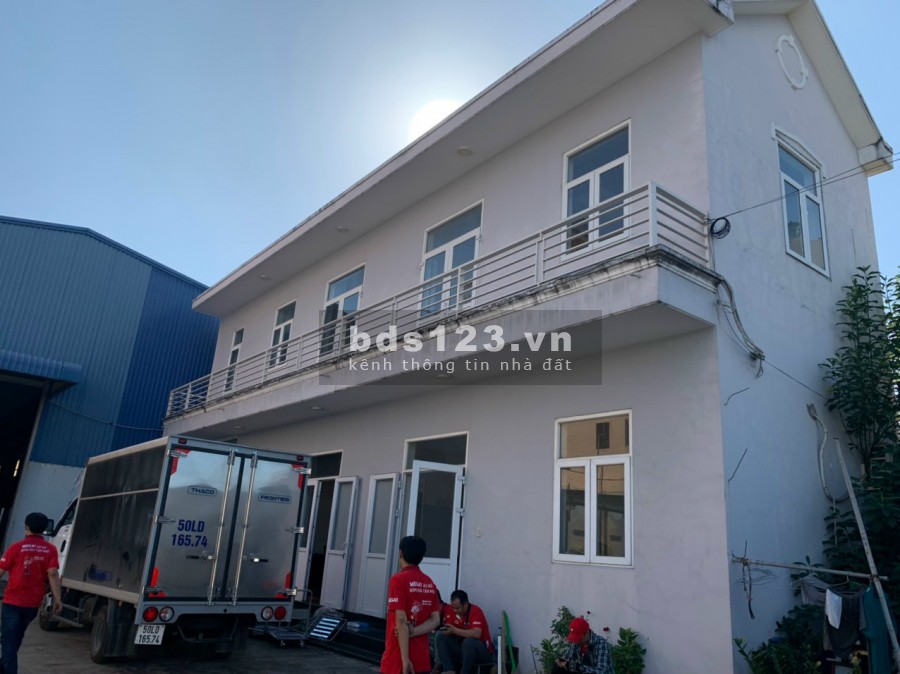 Cho thuê kho xưởng 2000m2 đường Nguyễn Ảnh Thủ, Tân Chánh Hiệp, Quận 12