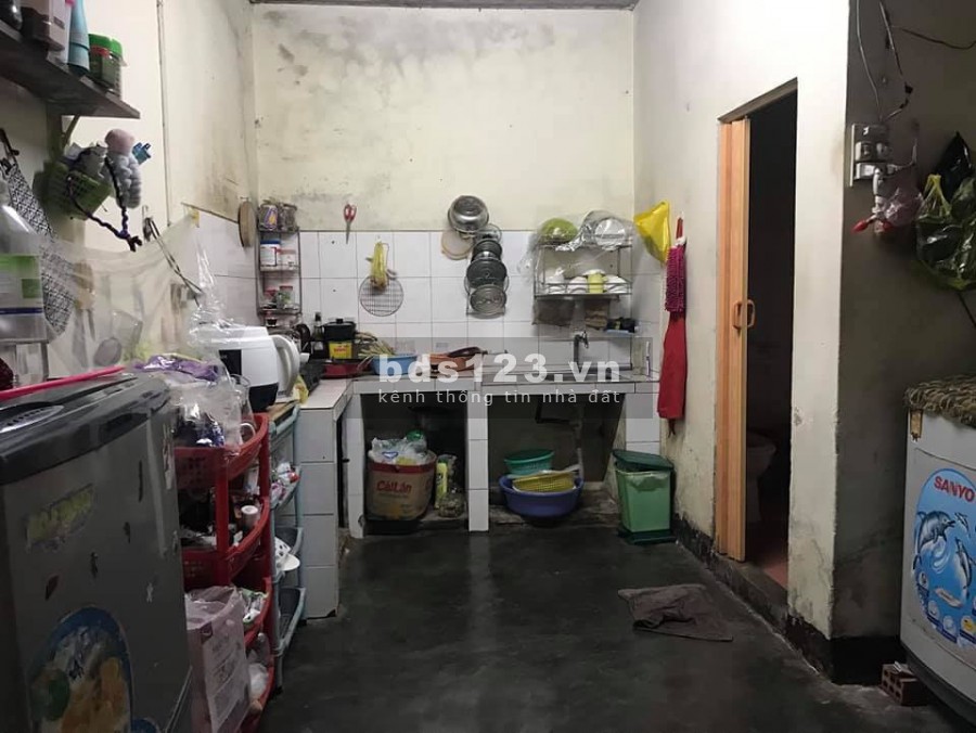 Bán nhà nát nguyên căn Quận 1 dt 100m2, hiếm bán, nhỉnh 100 triệu/m2 liên hệ 0799149230