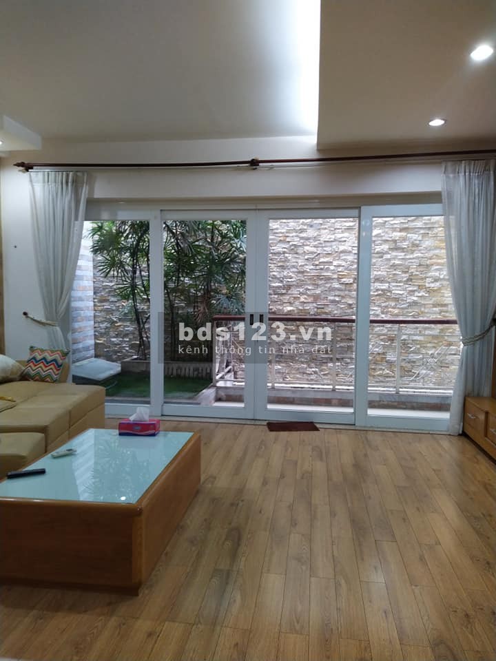 Nhà đẹp 4 tầng, hẻm xe hơi Trần Đình Xu Quận 1, 5 Phòng ngủ, sổ vuông vức, lhcc