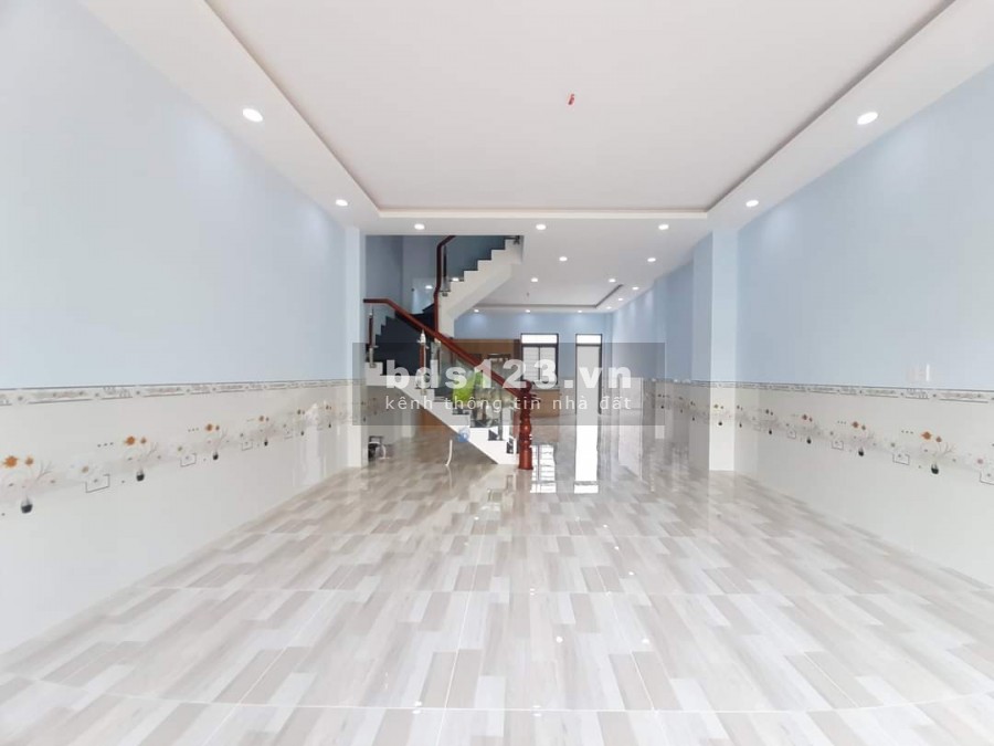 Bán nhà đường Đinh Đức Thiện, Bình Chánh, nhà sẵn dọn vào ở ngay, giá bán 2 tỷ