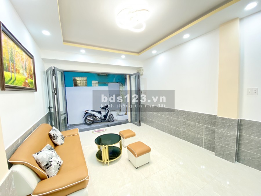 Nhà nguyên căn 1 trệt, 1 lầu đúc hiện đại tuyệt đẹp, hẻm Trần Văn Khánh, Quận 7, giá 4.1 tỷ