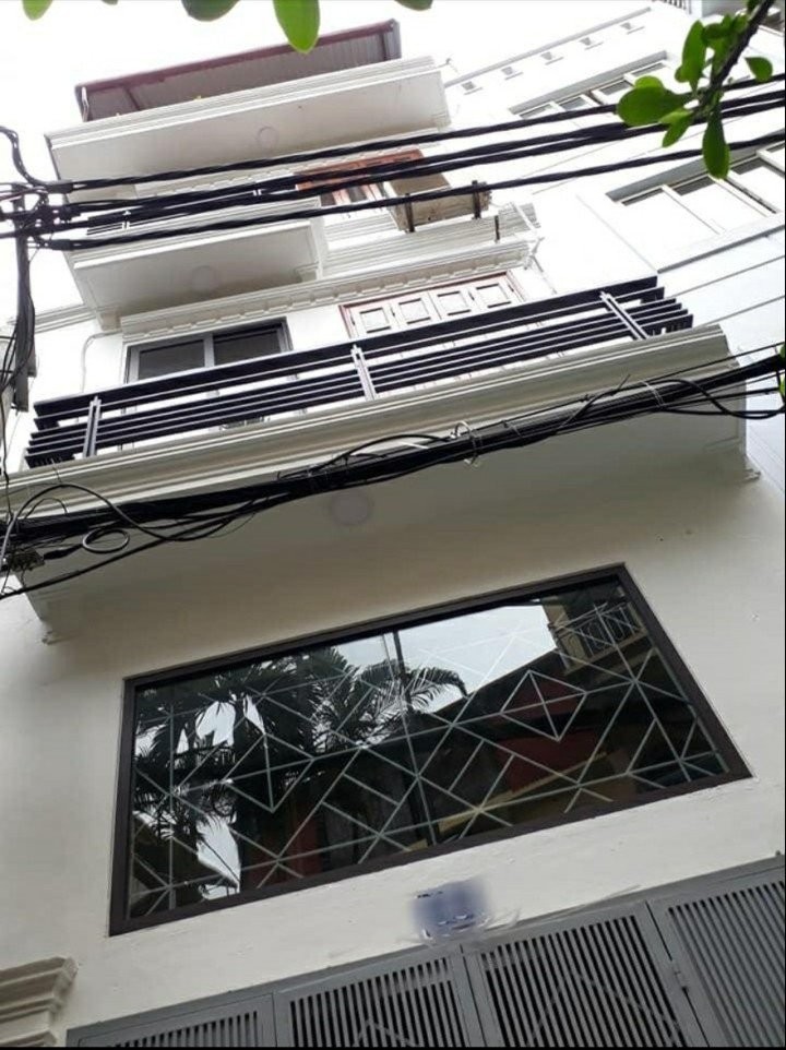 Nhà đẹp Hào Nam tiện ích xung quanh đủ, nhất vị tí, đỉnh công năng, dt 38m2, giá sốc