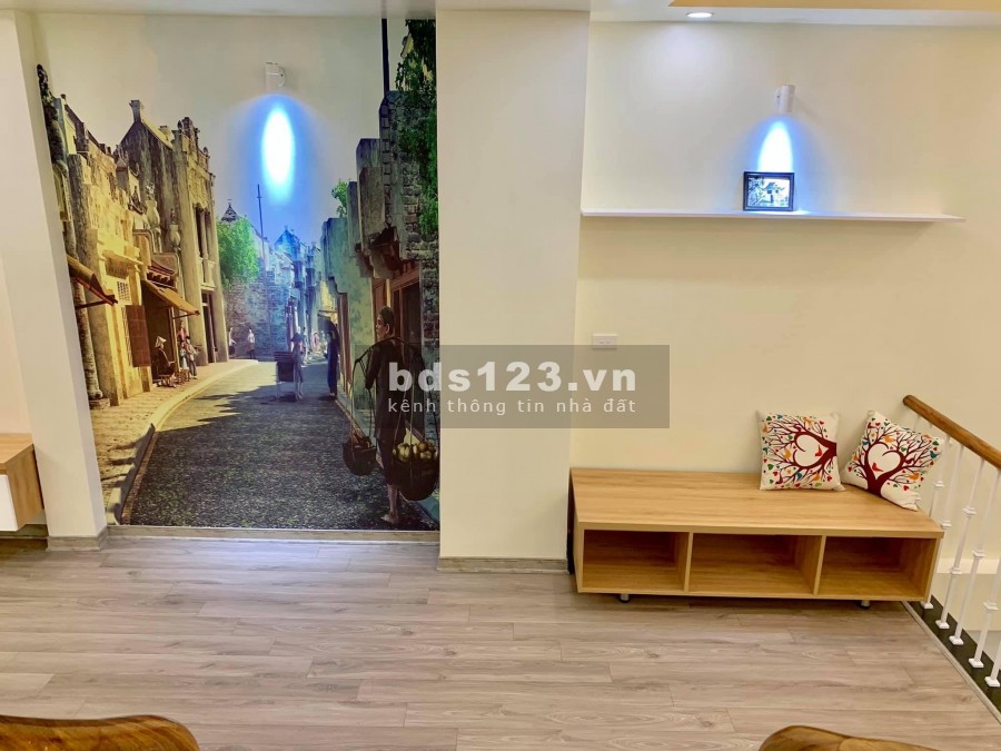 Nhà rẻ Lê Đức Thọ ô tô khu dân trí cao tiện ích diện tích sử dụng 45m2, 5 tầng giá bán 3.1 tỷ