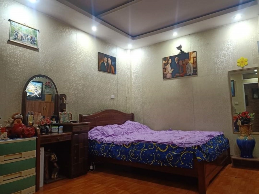 Lô góc mặt phố Kim Mã diện tích sử dụng 139m2, 2 tầng, mặt tiền 6.5, giá bán 55 tỷ