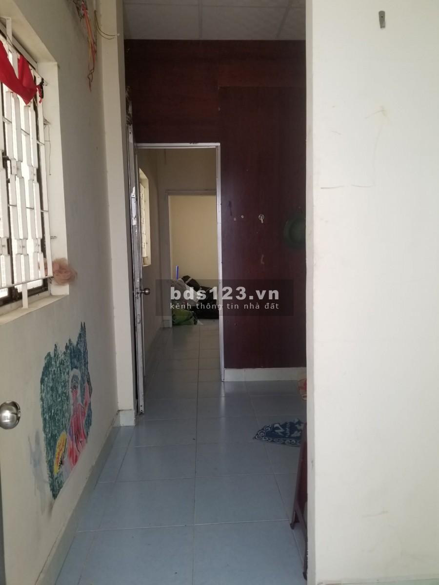 Phú Nhuận 2 tầng lô góc 2 mặt thoáng cách mặt tiền đường 1 căn, dt 33m2 giá 4.3 tỷ, lh 0969476617