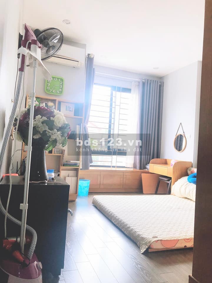 Bán nhà siêu đẹp Thanh Lân, ô tô đỗ cửa, tặng đầy đủ nội thất xịn xò, giá 2.85 tỷ, thương lượng