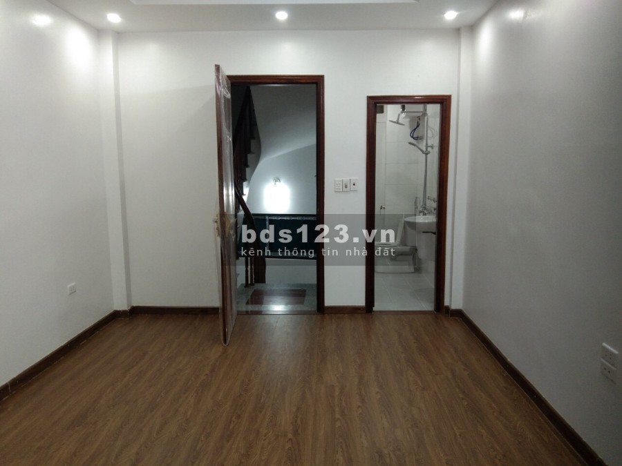 Bán nhà Xuân Đỉnh, Bắc Từ Liêm, nở hậu, 5 tầng mới, ôtô đỗ cửa, giá bán nhanh 3.5 tỷ