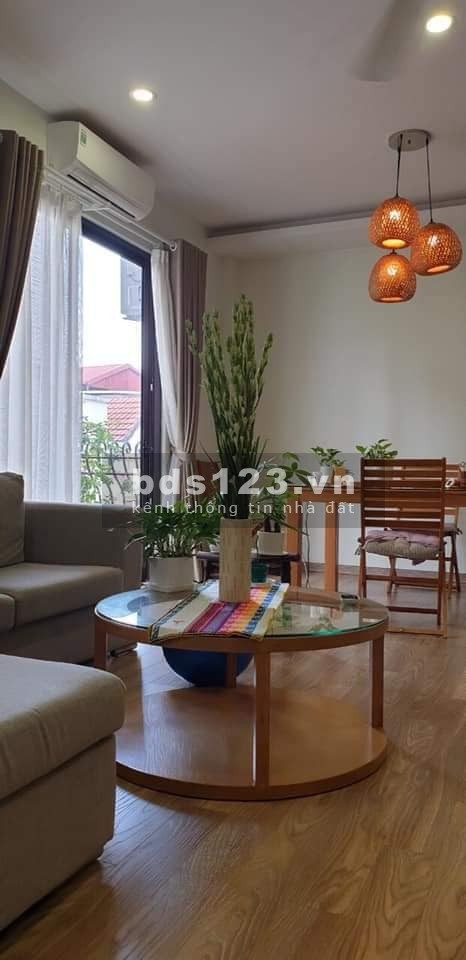 Tòa Nhà Apartment Lạc Long Quân 2 ô tô tránh đúc 7 tầng dt 156m2 mặt tiền 9m, giá 31 tỷ