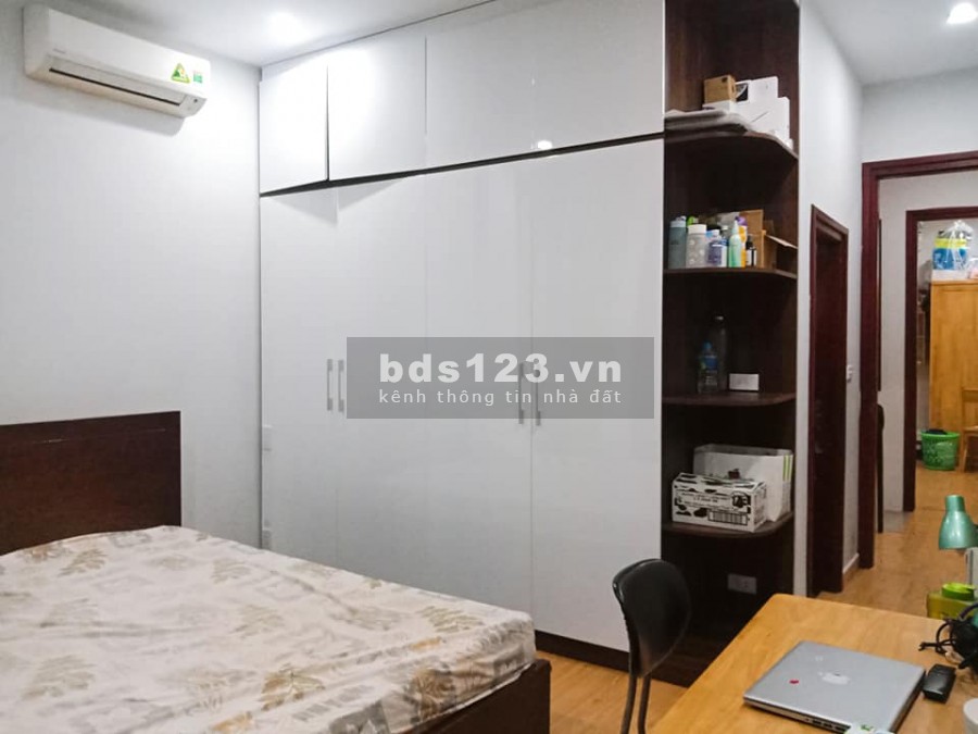 Nhà đẹp phố Ái Mộ, kinh doanh, thông thoáng dt 42m, mặt tiền 4m, 4 tầng, giá bán 6.15 tỷ