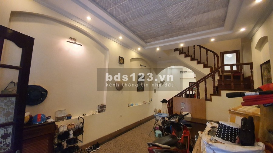 Bán nhà Hà Trì Phân lô, ngõ ô tô, diện tích sử dụng 46m2, đúc 4 tầng, giá 3 tỷ, tặng nội thất