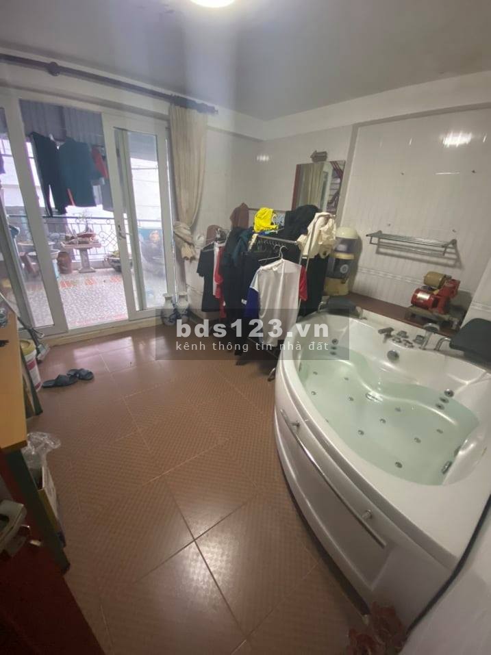 Bán nhà nguyên căn Âu Cơ, lô góc 3 thoáng, 5 tầng, dt 52m2, 6 phòng ngủ, siêu phẩm đầu tư
