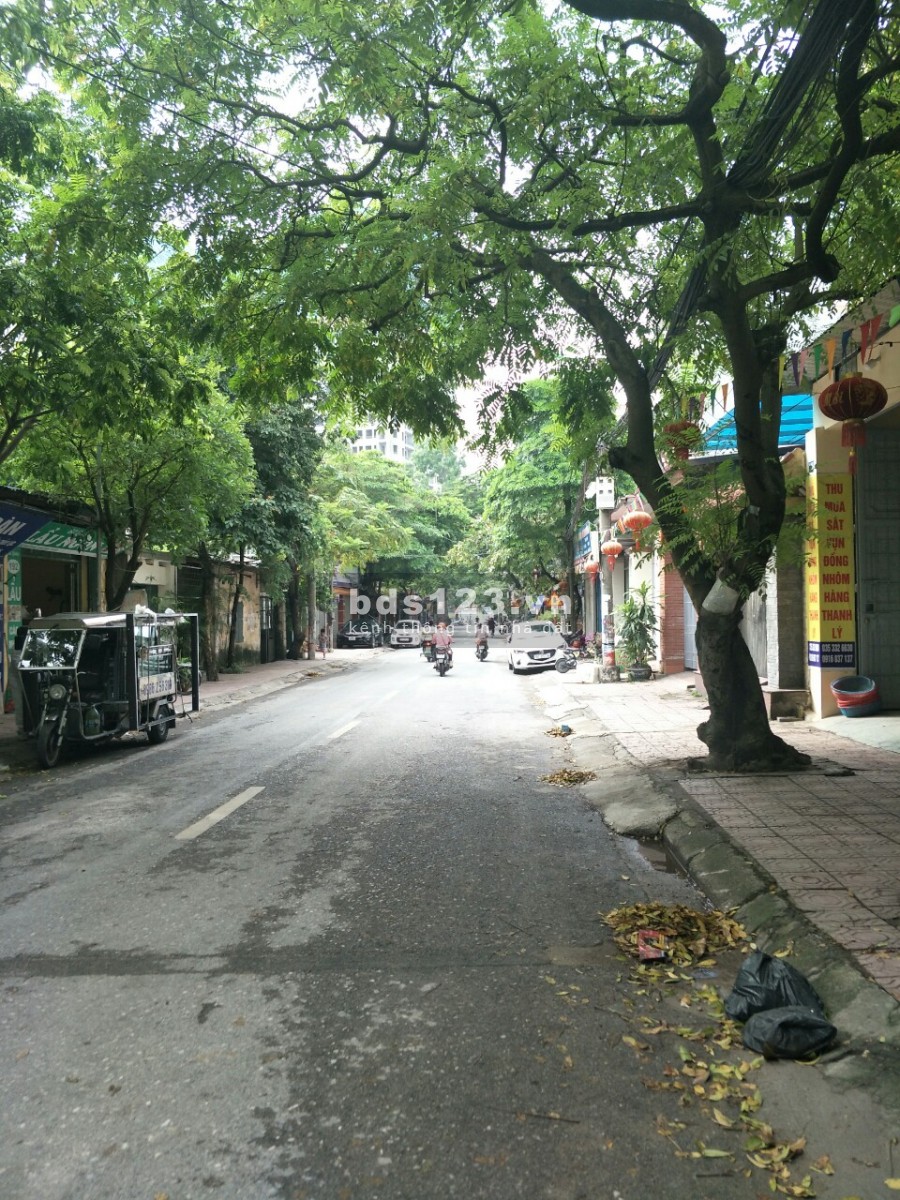 Bán đất ngõ 191 Đức Giang 55m2 ô tô thông, MT 5.8m, giá 3.45 tỷ, Gara Ô tô 7C, Phân Lô.