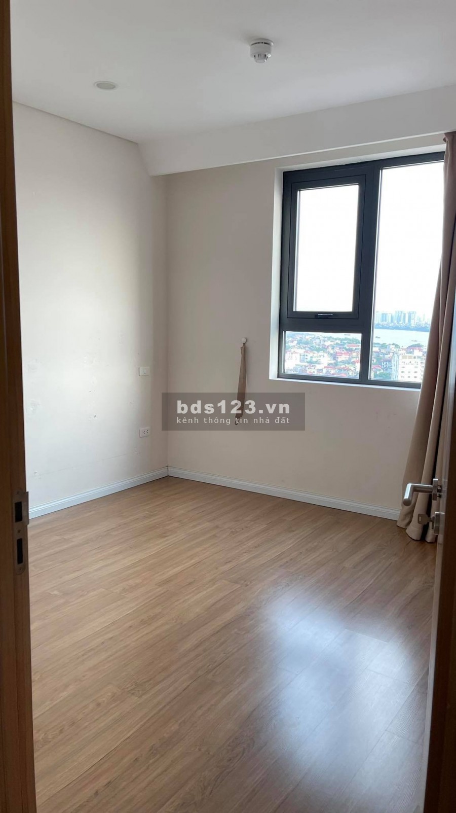 Bán căn hộ 3PN 120m2 chung cư Mipec Riverside Long Biên view sông Hồng
