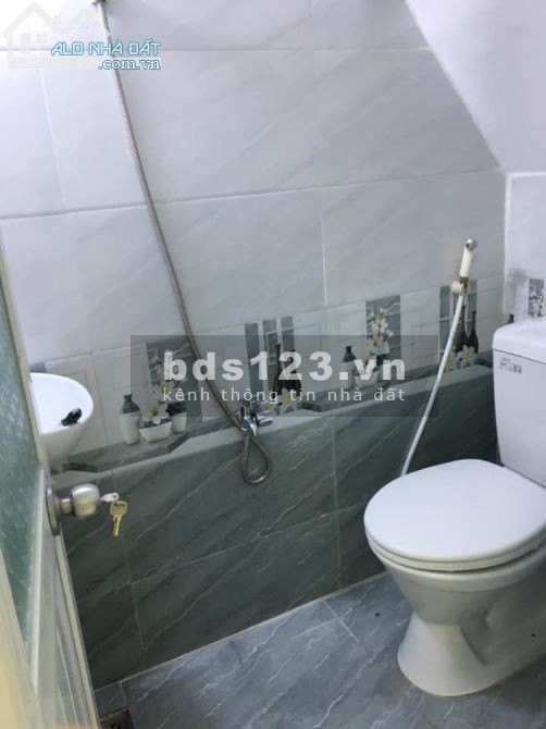 Bán nhà 48m2, nhà mới 1 lầu, giá 4 tỷ đường Nguyễn Sỹ Sách, P.15, Q.Tân Bình.