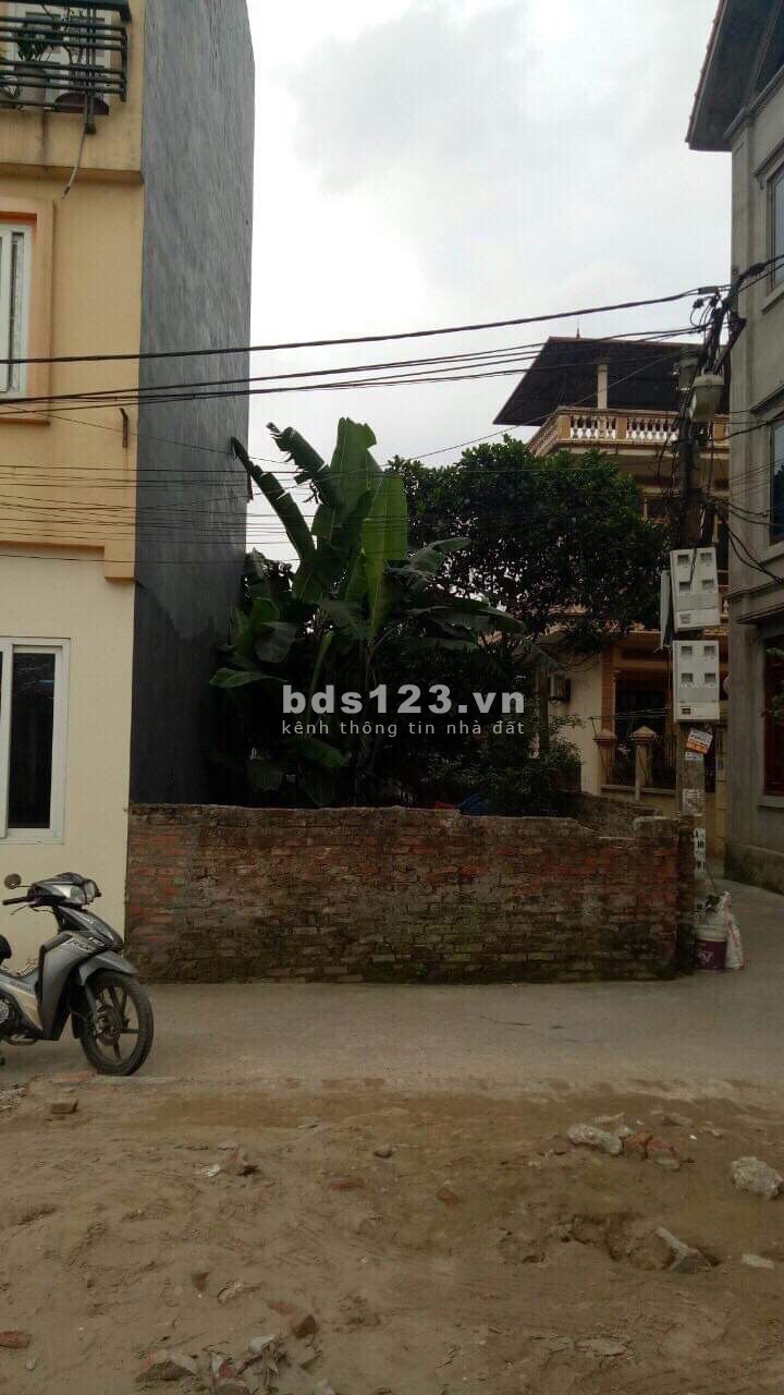 Bán thửa đất đẹp sinh lời tại Việt Hưng Long Biên lô góc ngõ thông dt 43m2 giá bán nhỉnh 2tỷ