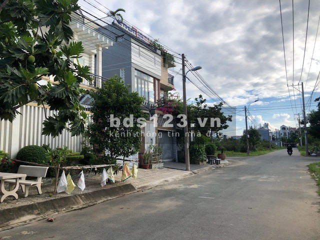 Chuyên mua bán đất nền dự án Kiến Á đường Liên Phường, dt 90m2 đến 600m2, sổ đỏ vị trí đẹp