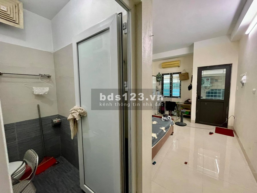 Gà đẻ chứng vàng mùa dịch bệnh kinh doanh đỉnh 45m2*4T oto đỗ cửa chỉ 3 tỷ