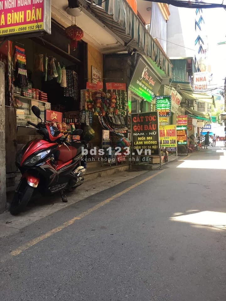 Gà đẻ chứng vàng mùa dịch bệnh kinh doanh đỉnh 45m2*4T oto đỗ cửa chỉ 3 tỷ
