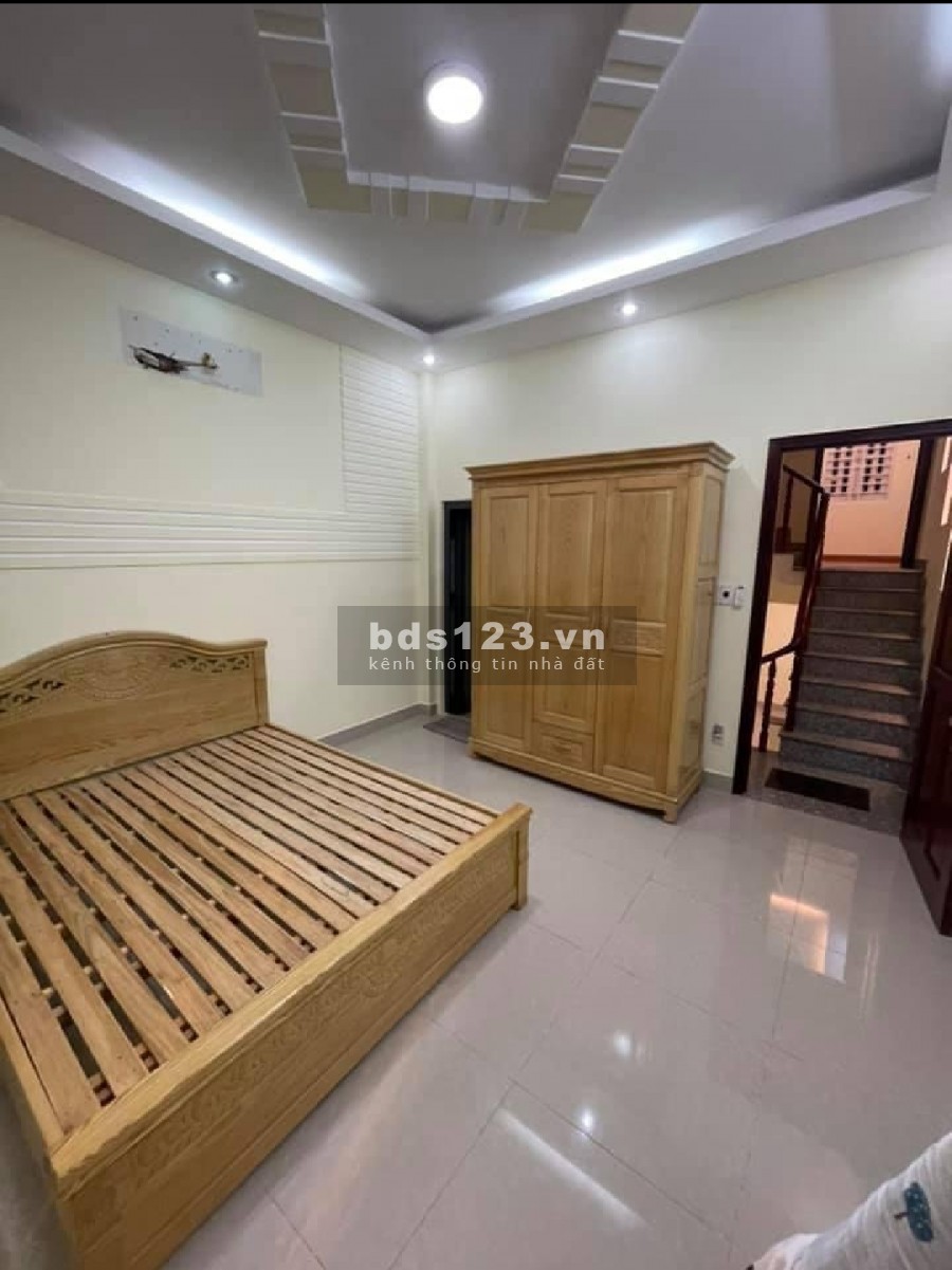 Bán nhà Huỳnh Tấn Phát, Quận 7, giá bán 5.6 tỷ, khu an ninh, tiện ích đủ, chủ nhà hiền lành