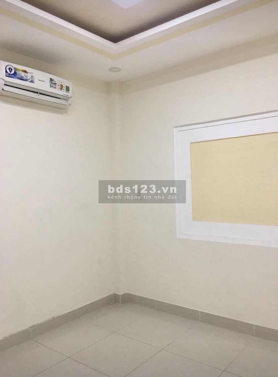 Nhà đẹp ô tô đỗ cổng diện tích sử dụng 48m2, hẻm Thích Quảng Đức, Phú Nhuận, giá bán 4.6 tỷ
